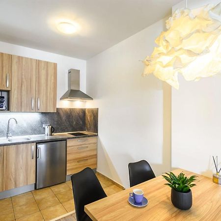 Pilsner Apartments بلزن المظهر الخارجي الصورة