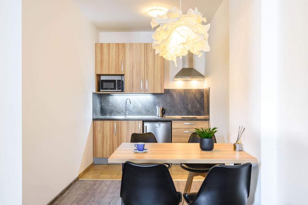 Pilsner Apartments بلزن المظهر الخارجي الصورة